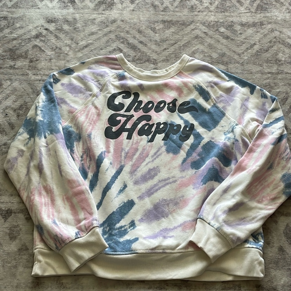 Medium pink/blue sweater/crewneck with choose happy print on front